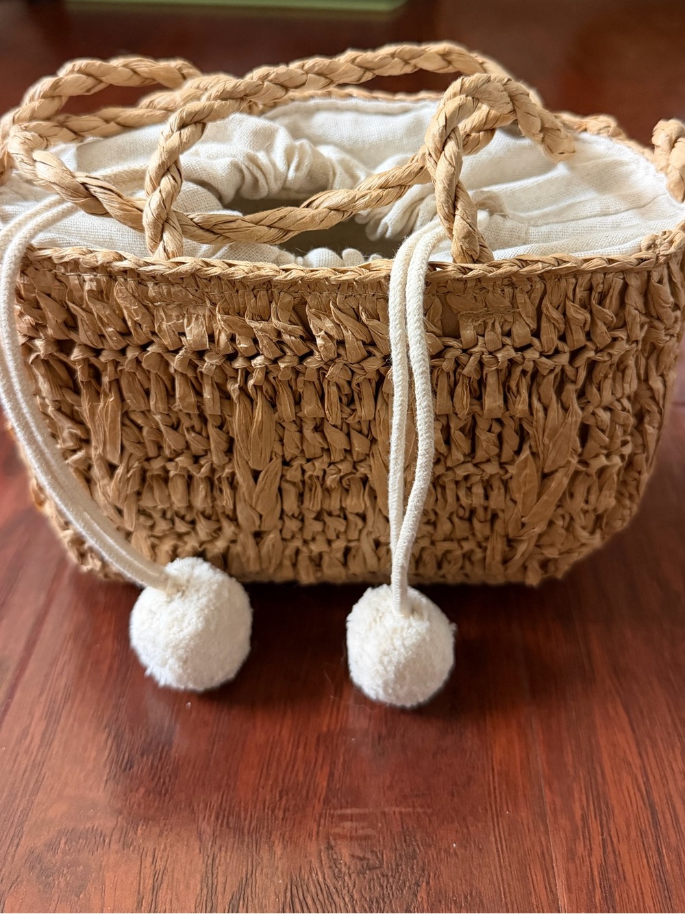 Zara's Straw Basket Tote with Cream Cotton Lining